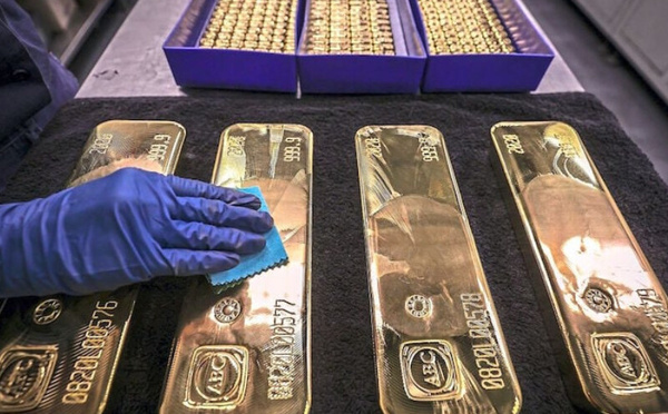 الذهب يرتفع إلى مستوى قياسي فوق 4500 دولار للأونصة مع تصاعد المخاطر الجيوسياسية