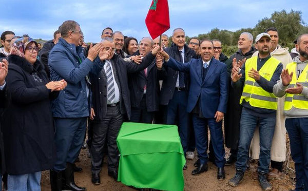 البواري يفتتح الدورة الثالثة للمعرض الوطني للزيتون بوزان ويطلق مشاريع هيدروفلاحية بـ1,2 مليار درهم