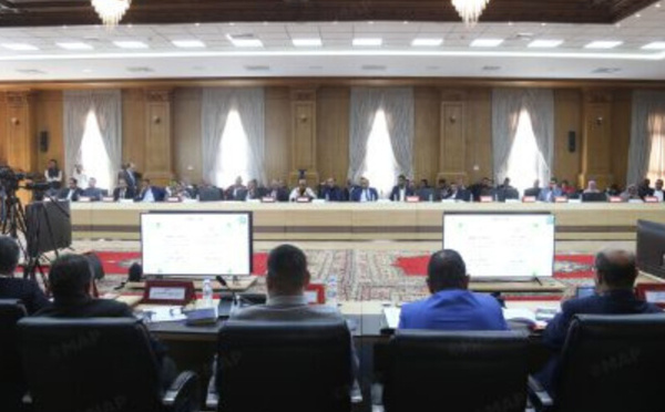 منتدى جهوي بالداخلة يبحث سبل تعزيز انخراط المقاولات في برنامج دعم التجارة الخارجية