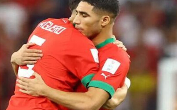 الركراكي يؤكد مشاركة أشرف حكيمي في مباراة زامبيا وكفاءة اللاعب تعزز المنتخب المغربي