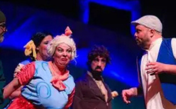 تأثير التجارب الدولية على المسرح المغربي