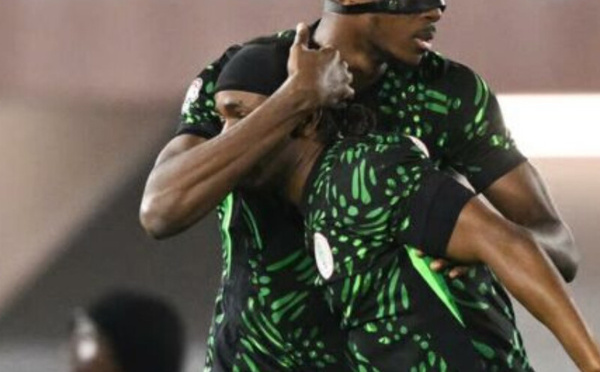 نيجيريا تكتسح موزمبيق برباعية وتبلغ ربع نهائي كأس أمم إفريقيا