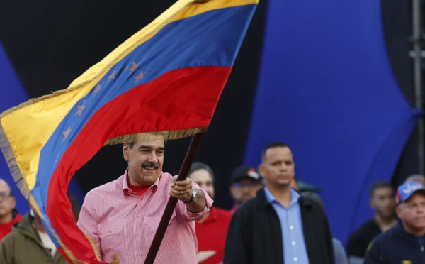 الأرجنتين وبيرو تشددان القيود على سفر وإقامة مسؤولي النظام الفنزويلي السابق