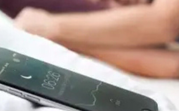 التطبيقات الصحية: تتبع النوم، الرياضة، والتغذية