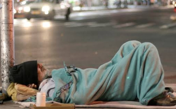 لمواجهة البرد..سلا تطلق حملة إنسانية واسعة لإيواء الأشخاص بدون مأوى