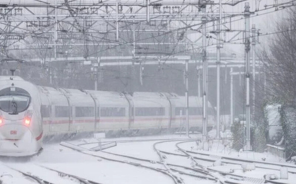 تعليق حركة القطارات في شمال ألمانيا بسبب عاصفة ثلجية