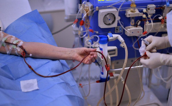 28 مليون درهم لتعزيز تصفية الدم : وزارة الصحة تطلق صفقة دولية للمستلزمات الحيوية