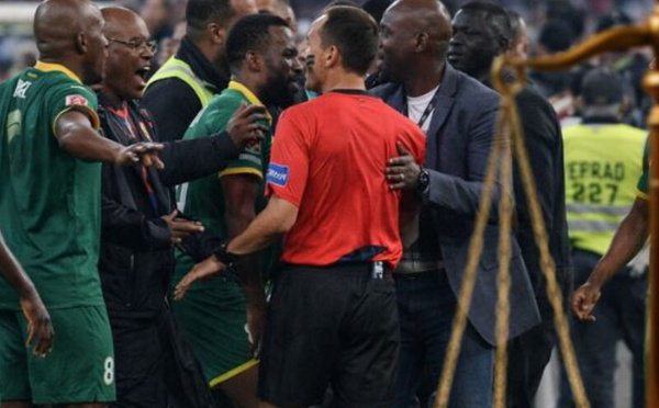نهائي المغرب–السنغال : حين غادرَت الكرة الملعبَ ودخلَ القانون المباراة