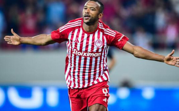 المحترفون المغاربة يسطعون في الملاعب الأوروبية نهاية الأسبوع