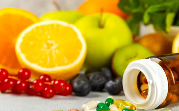فيتامين د: ضرورة للصحة العظامية والعضلية والمناعية… هل يمكن للفواكه تلبية احتياجاتنا؟