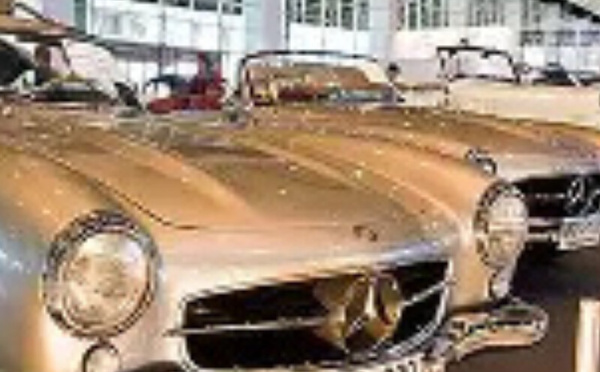 ​مسابقة فوتوغرافية تحتفي بذاكرة سيارات مرسيدس الكلاسيكية