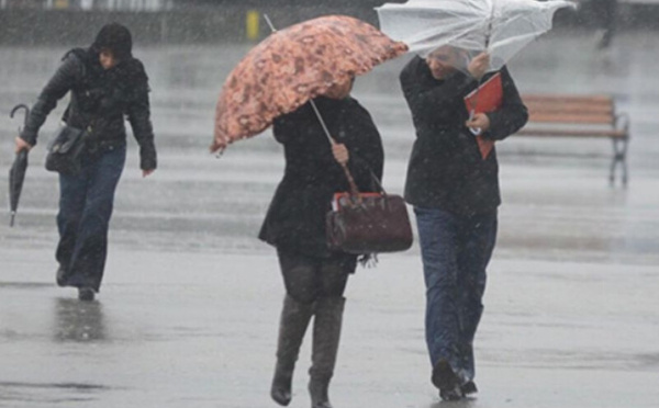 موجة جوية قوية تضرب طنجة وتطوان وشفشاون..وتحذيرات برتقالية من الأرصاد