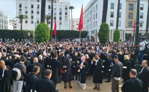 جمعية المحامين تصعد احتجاجاتها وتواصل التوقف عن العمل احتجاجًا على تعديل قانون المهنة