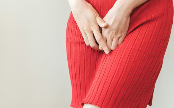 الرائحة المهبلية: متى تكون علامة على سرطان الرحم؟