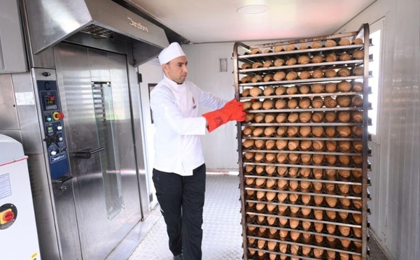 الأمن الوطني يعبئ وحدتين متنقلتين لإنتاج الخبز بمدينة القصر الكبير