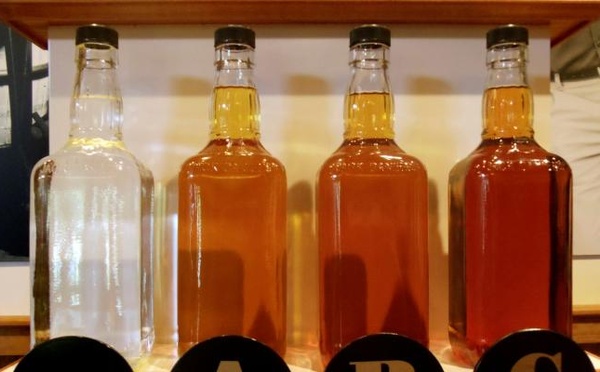 بين بلاغات التوقيف وواقع الظاهرة: قراءة في تجارة الكحول غير المرخّصة