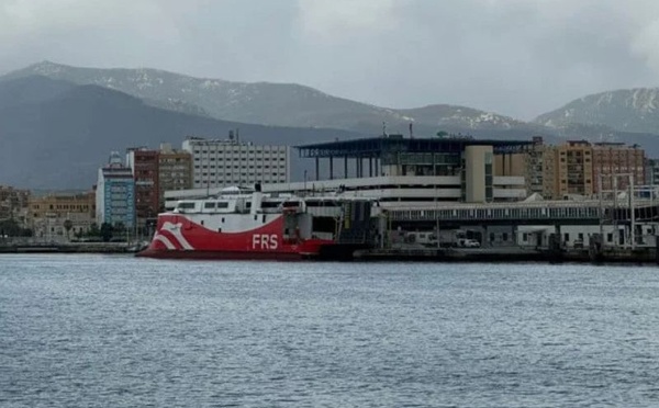 الرحلات البحرية بين طريفة وطنجة المدينة ستستأنف بعد تحسن الأحوال