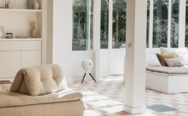 10 أرائك أنيقة مستوحاة من مشاريع معماريين لتجديد الصالون