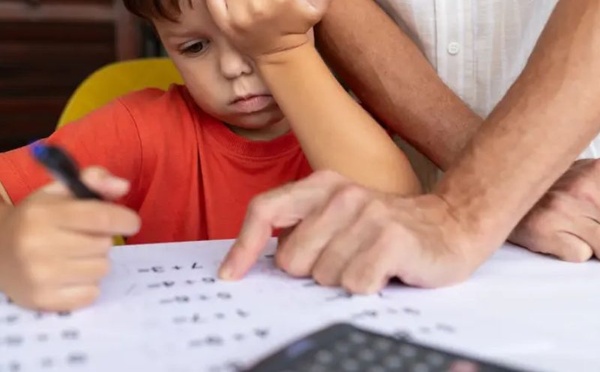 مراجعة علمية تقلب المفاهيم السائدة حول عسر القراءة