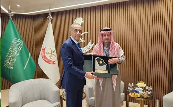 عبد اللطيف حموشي يمثل المغرب في معرض الدفاع العالمي بالرياض