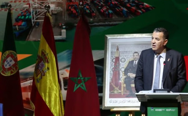 رئيس اتحاد المقاولات المغربية يدعو لتعزيز التعاون الثلاثي حول فرص عمل كأس العالم 2030