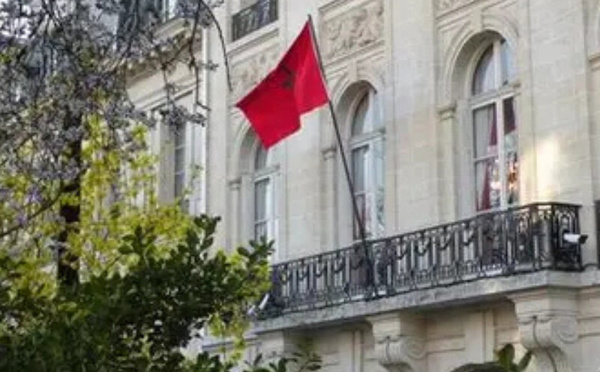 نزار الصغير بطل الإنسانية: استقبال مميز في سفارة المغرب بباريس