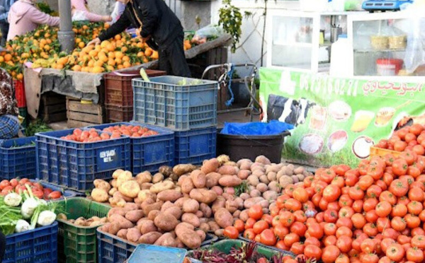 السلطات تشدد الرقابة على أسواق البيع بالتقسيط لمواجهة المضاربة خلال رمضان