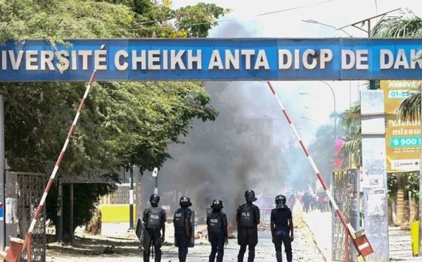 موجة احتجاجات طلابية في السنغال بعد وفاة طالب بمواجهة الأمن في دكار
