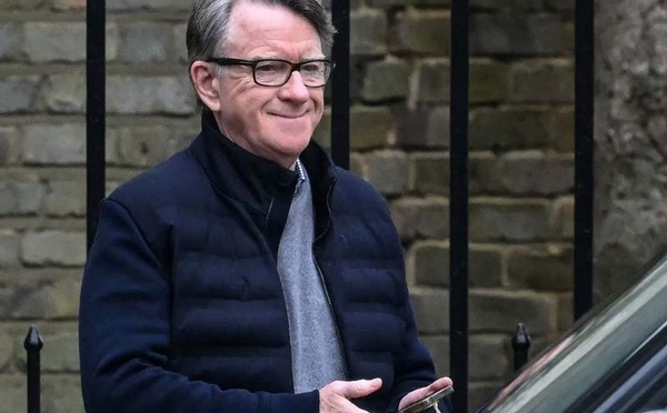 قضية إبستين تمتد إلى لندن.. تحقيق رسمي مع أحد أبرز وجوه حزب العمال