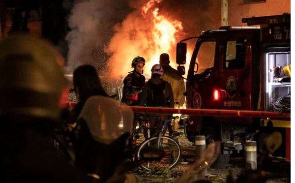 الحرس الثوري الإيراني يعلن استهداف مواقع في تل أبيب وحيفا والقدس… تصعيد جديد يثير مخاوف إقليمية