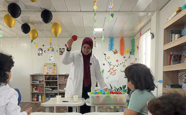 الأطفال في وضعية إعاقة… التعلم في المستشفى كحل لتعويض غياب المدرسة