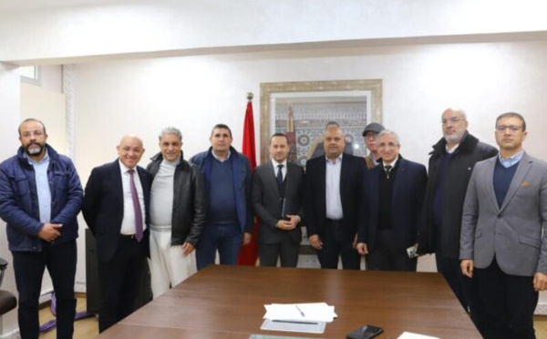 التهراوي يؤكد استمرار الحوار مع الصيادلة ويستبعد تطبيق توصية مجلس المنافسة