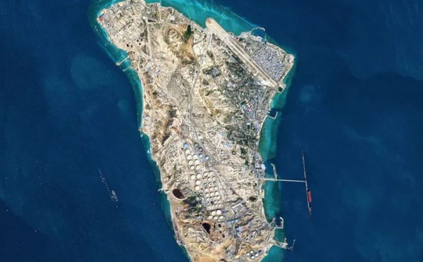 أهمية جزيرة خرج الاقتصادية تعقد حسابات واشنطن في الشرق الأوسط