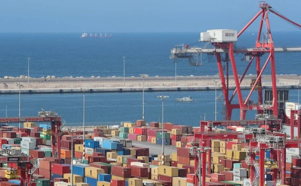 المغرب أمام تداعيات الحرب في الشرق الأوسط: خبراء يحذرون من ارتفاع الأسعار وتأثيرات على القدرة الشرائية