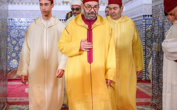 جلالة الملك محمد السادس يترأس حفلاً دينياً لإحياء ليلة القدر بالقصر الملكي في الرباط