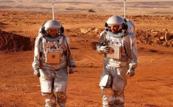 ناسا تحذر من خطر محتمل لعودة رواد الفضاء من المريخ محملين بأمراض غريبة
