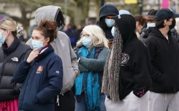 تفشي التهاب السحايا بين طلبة جامعة كينت يثير القلق في بريطانيا