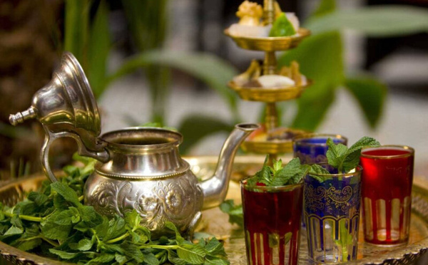 المغرب يهيمن على 15% من صادرات الشاي الصيني ويعزز موقعه كأكبر مستورد