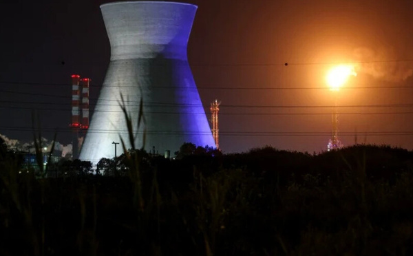 أستراليا تخفّض ضريبة الوقود لتخفيف أثر ارتفاع الأسعار