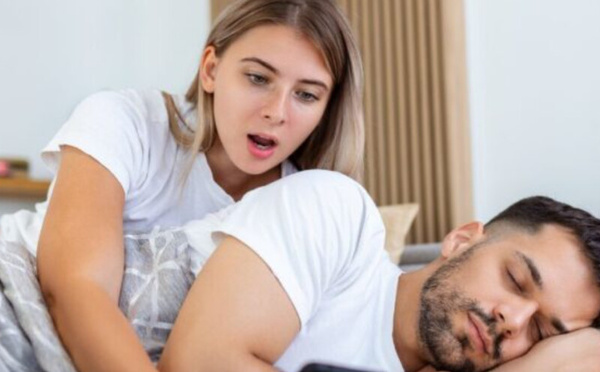 كشف الخيانة الزوجية: دراسة حول الطرق الشائعة لاكتشاف العلاقات العاطفية غير المخلصة