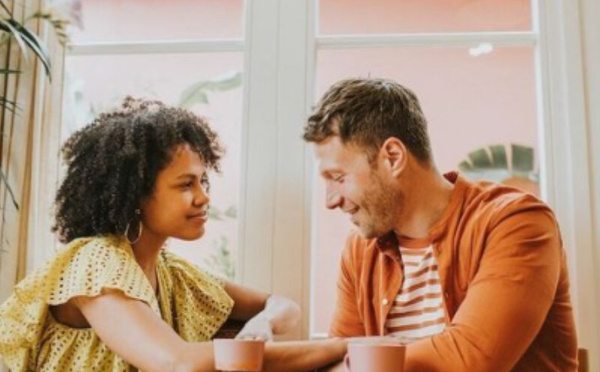 الاتجاه الجديد في المواعدة الرقمية: الصراحة والشفافية كأساس لاختيار الشريك المثالي