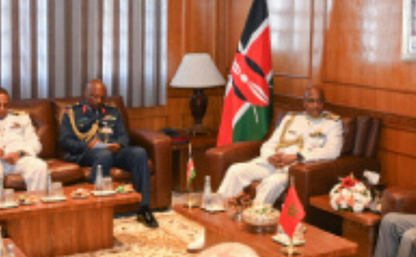 المغرب وكينيا يعززان التعاون العسكري ويدرسان اتفاقاً في مجال الدفاع