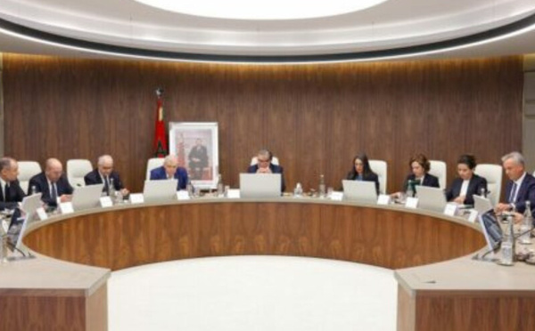 الحكومة المغربية تعتمد إجراءات استثنائية لمواجهة تداعيات التوترات الجيوسياسية على الاقتصاد الوطني