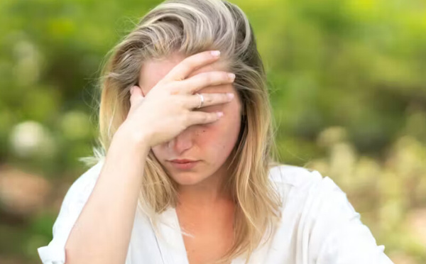 كآبة الربيع: بين الطبيعة والتغيرات النفسية والهرمونية