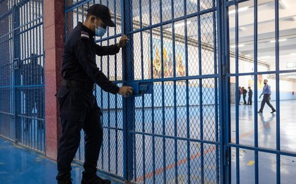 توضيح رسمي ينفي مزاعم حرمان سجين من العلاج بسجن طاطا