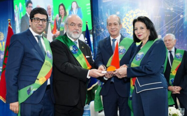 أمل الفلاح السغروشني تتوج بجائزة البحر الأبيض المتوسط لجهودها في المجال الرقمي