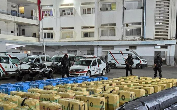 إحباط تهريب أطنان من المخدرات بالأقاليم الجنوبية: يقظة أمنية في مواجهة الشبكات الدولية