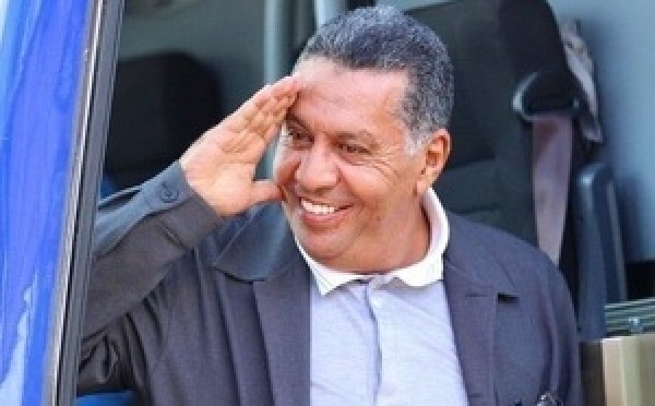 رشيد الطاوسي يرفض عرض ليبيريا ويؤجل العودة إلى إفريقيا