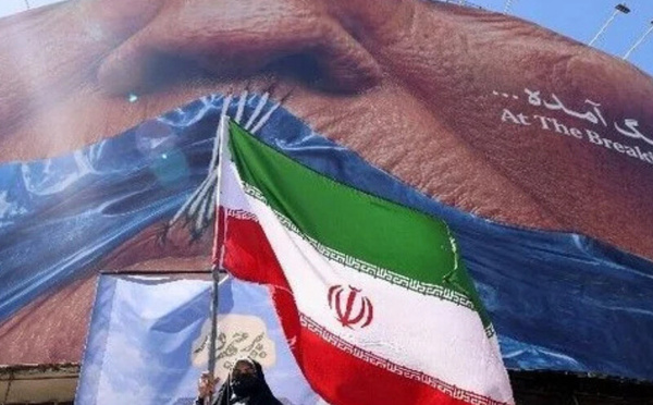 بورصة طهران تستأنف نشاطها جزئياً بعد توقف طويل بسبب الحرب