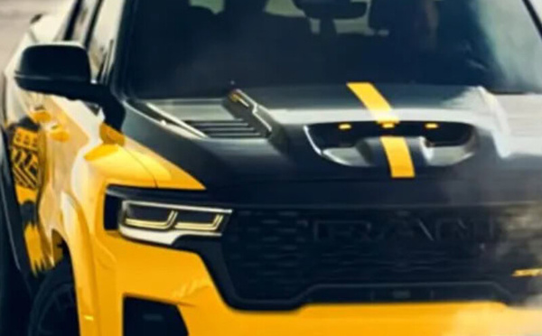 رام تلمّح لعودة “Rumble Bee” عبر بيك أب رياضية عالية الأداء موجهة للطرق الحضرية